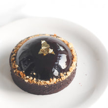Load image into Gallery viewer, Bourbon Chocolate Dome Tart