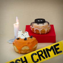 Load image into Gallery viewer, Pumpkin Graveyard